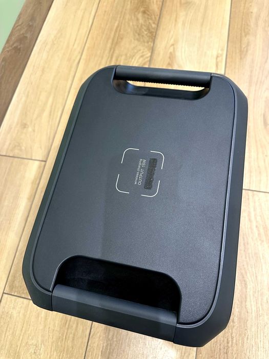 Зарядна станція Bluetti AC180