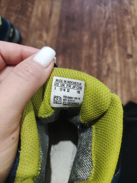 Ботинки Adidas 32 р