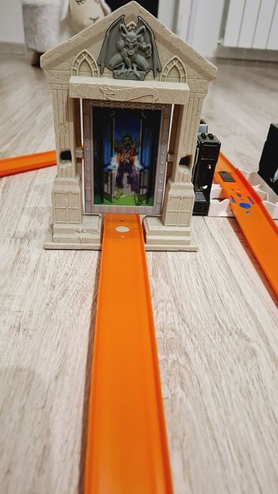 Tor Hot Wheels dla dzieci