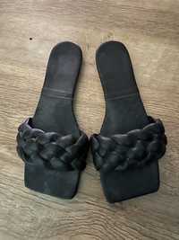 Женская обувь тапки и босоножки