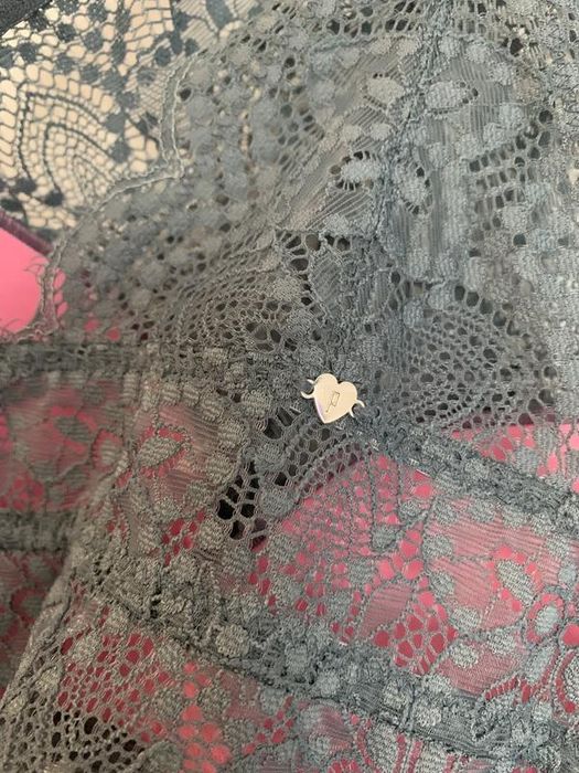 Victoria's secret pink бюстгальтер xs