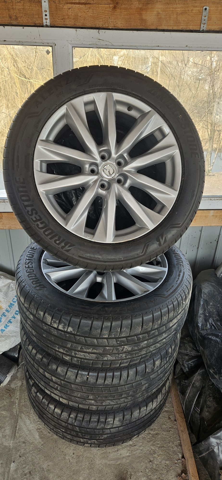 Шини Bridgestone