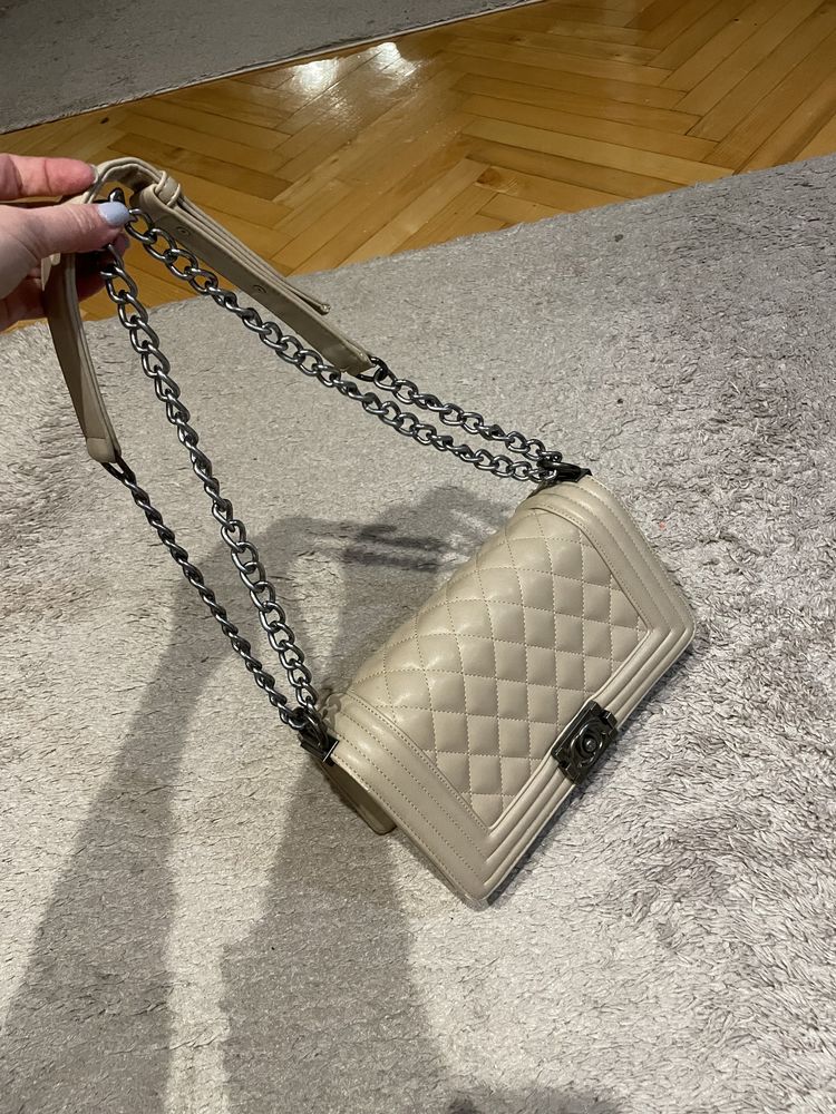 Сумка Chanel boy