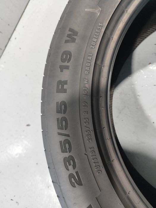 2 pneus como novos 235-55R19 Continental - Oferta da entrega all