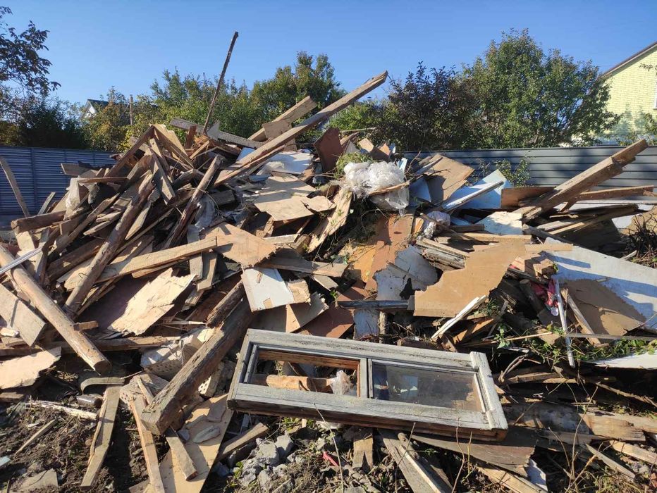 Дрова после стройки.