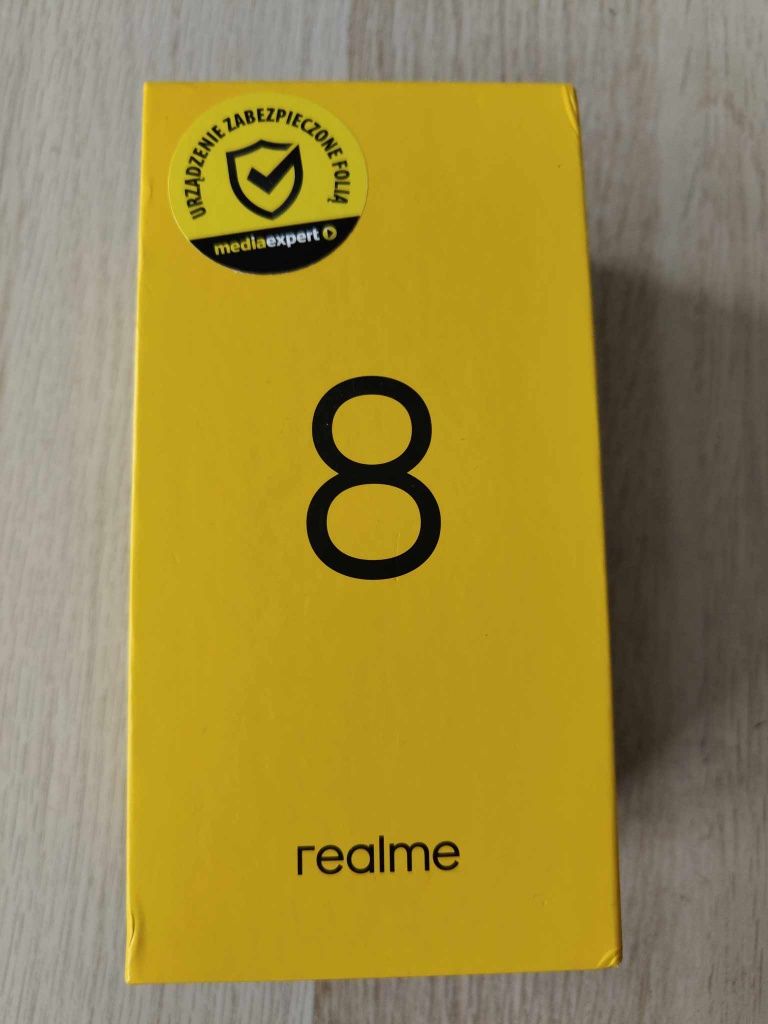 Smartfon Realme 8