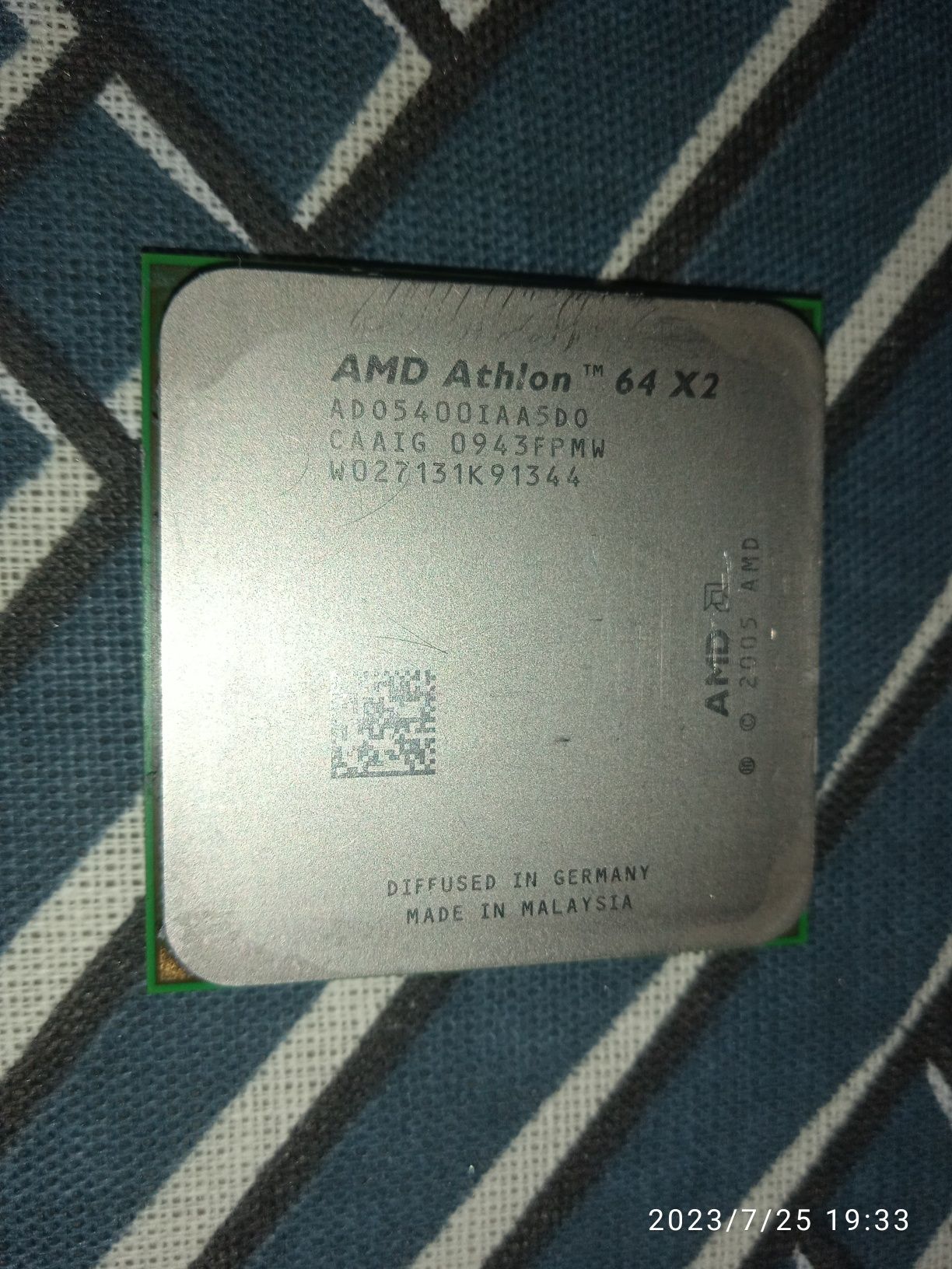 Athlon 64 X2 5400+ (Brisbane)
