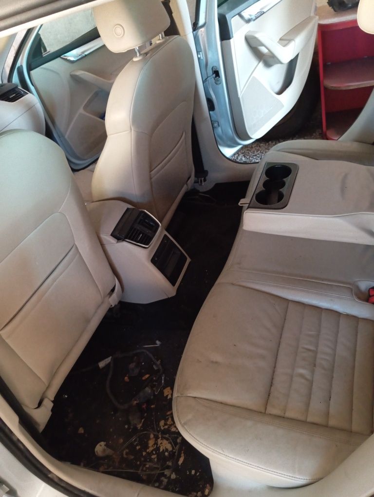 Разборка Skoda Octavia a7 1.6 TDI 2013-2020г универсал LA7W 8E8E