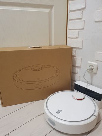 Робот-пылесос Xiaomi Mi Robot Vacuum Cleaner LDS (SDJQR01RR)