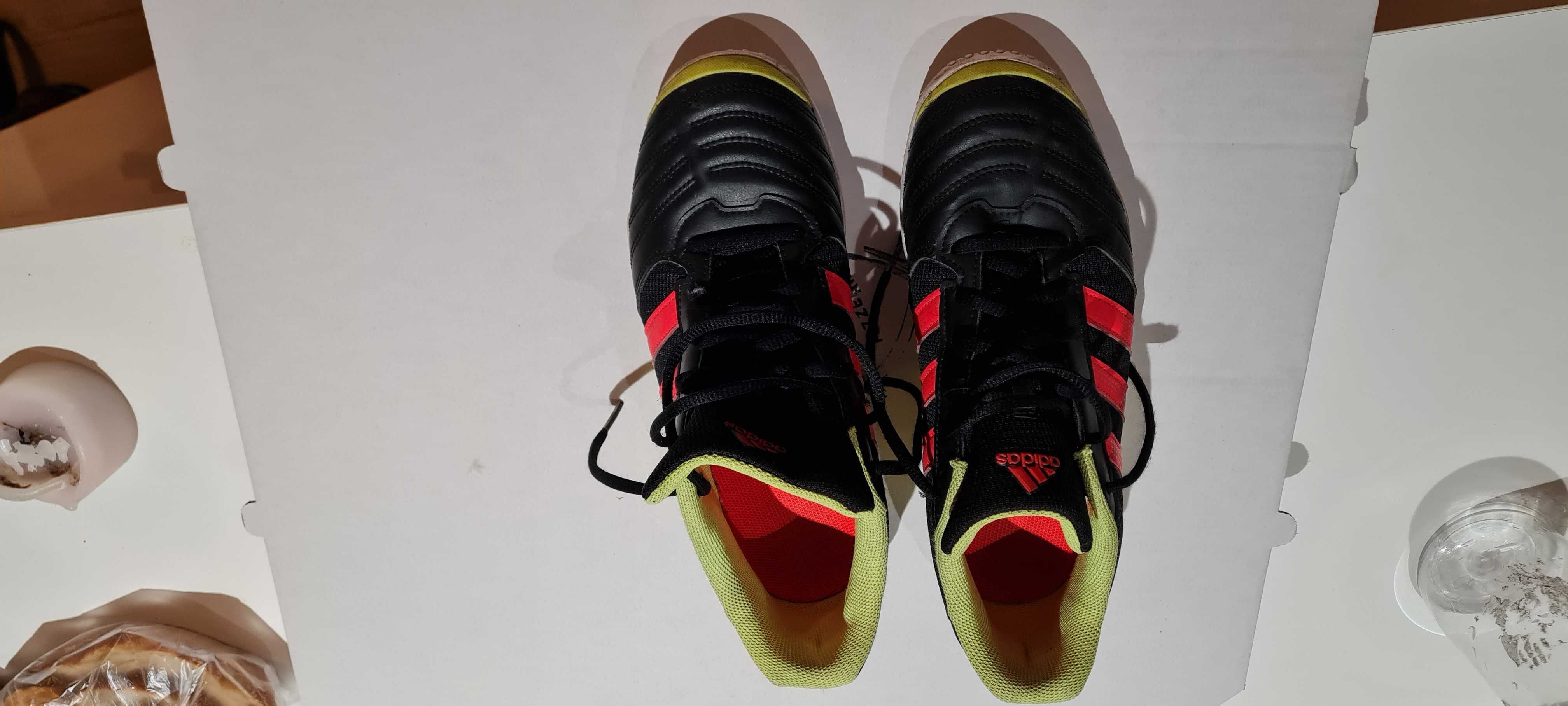 Buty Adidas na halę