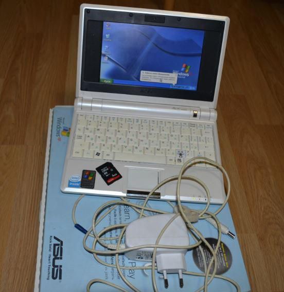 Нетбук ASUS Eee PC 4G