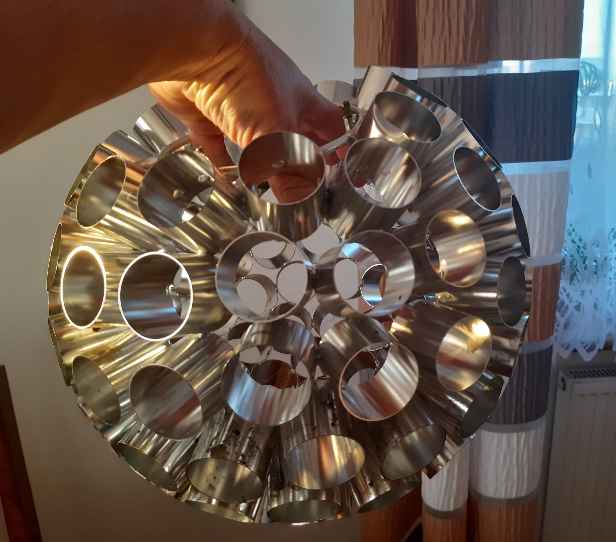 Klosz, oprawa świetlna, aluminiowa kula, bardzo oryginalny