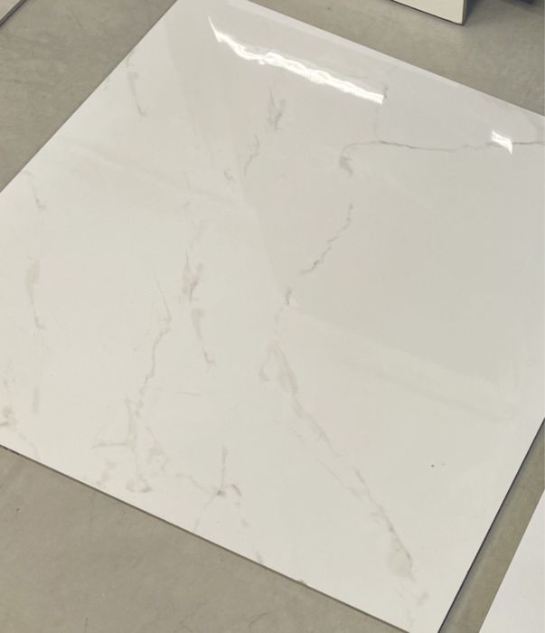 Продам Плитку 80x80