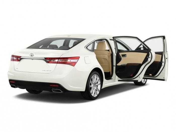 Toyota Avalon 2013- 2.5 гибрид крышка багажника