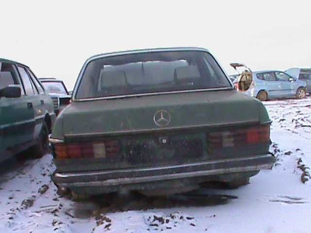 Mercedes 123 Lampy zderzak błotniki maska klapa drzwi fotele