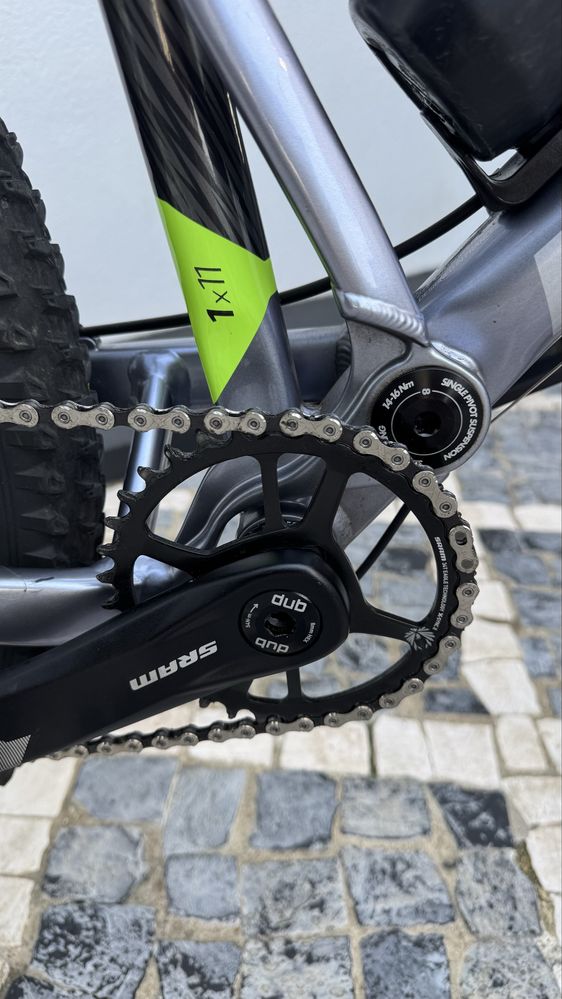Bicicleta Rockrider ST900 27.5 tamanho M