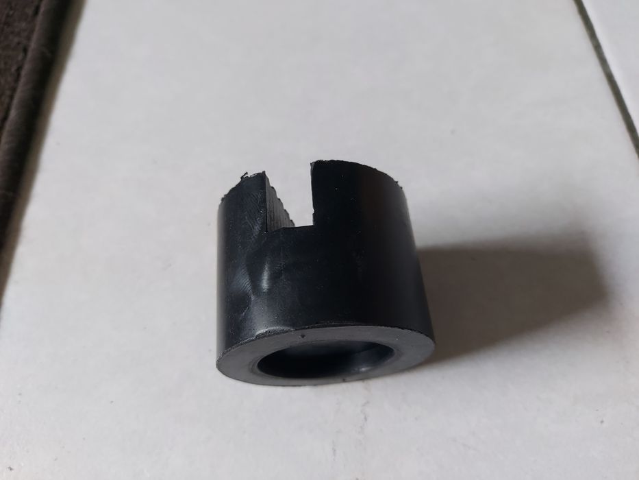 Gumowa nakladka podnośnika lewarka - nowa