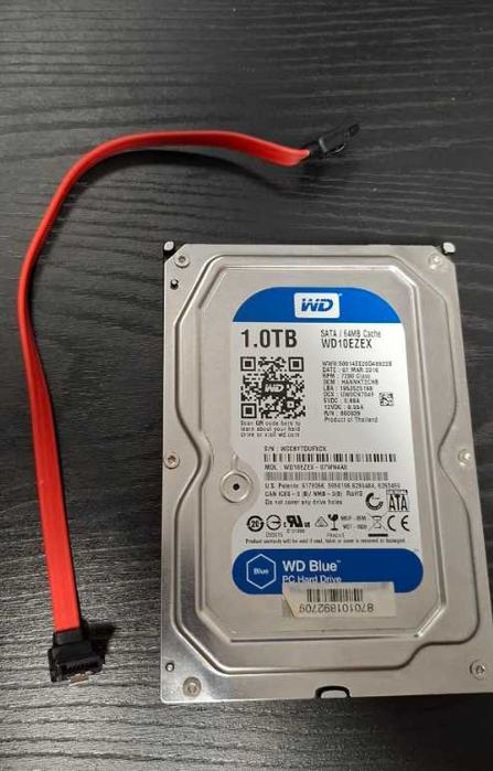 Жорсткий диск WD Blue 1 TB (WD10EZEX)