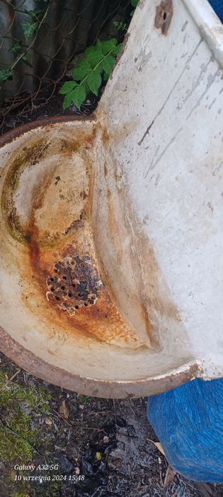 Zlew żeliwny stan jak na zdjęciach