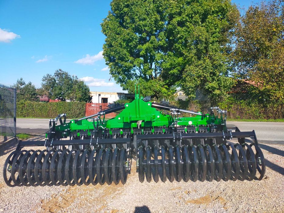 brona talerzowa hydrauliczna JANPOL SHREK 5m/4m 560 talerz daszek 600