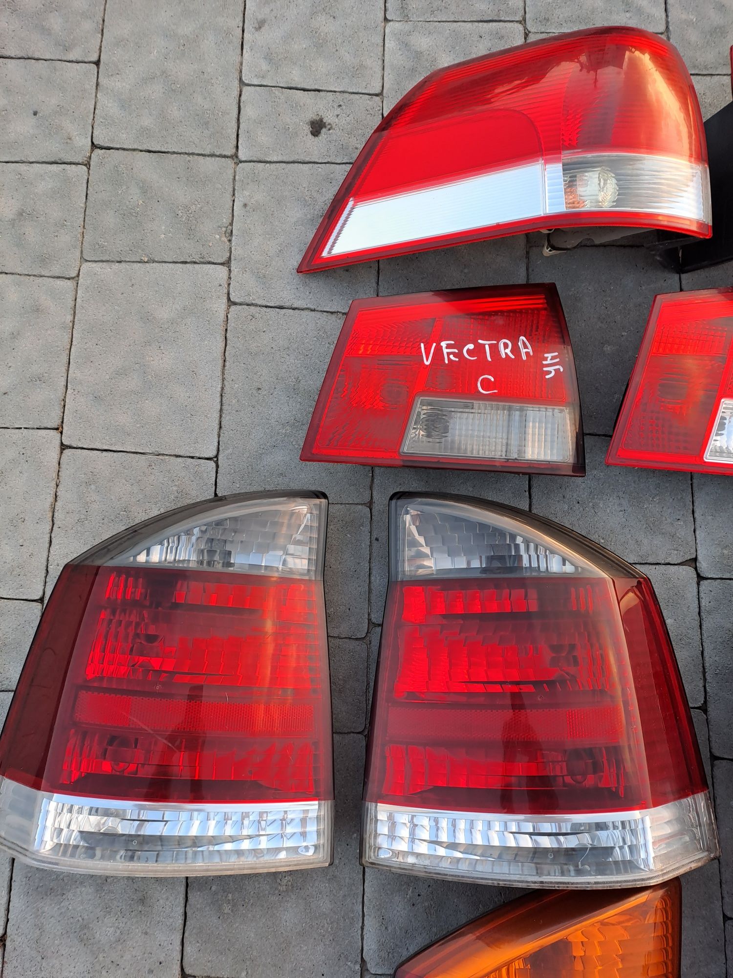 фонарь стоп сигнал Opel Vectra C універсал седан хечбек