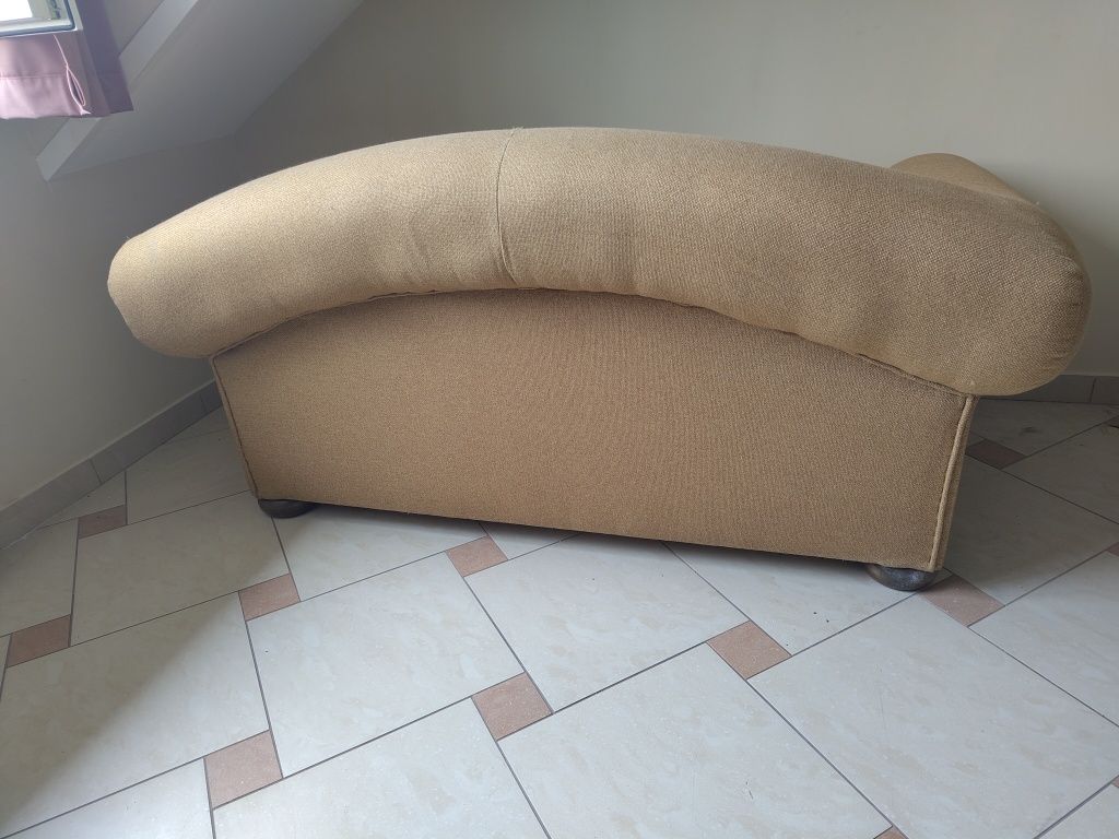 Kanapa sofa z funkcją spania 4 poduszki w zestawie