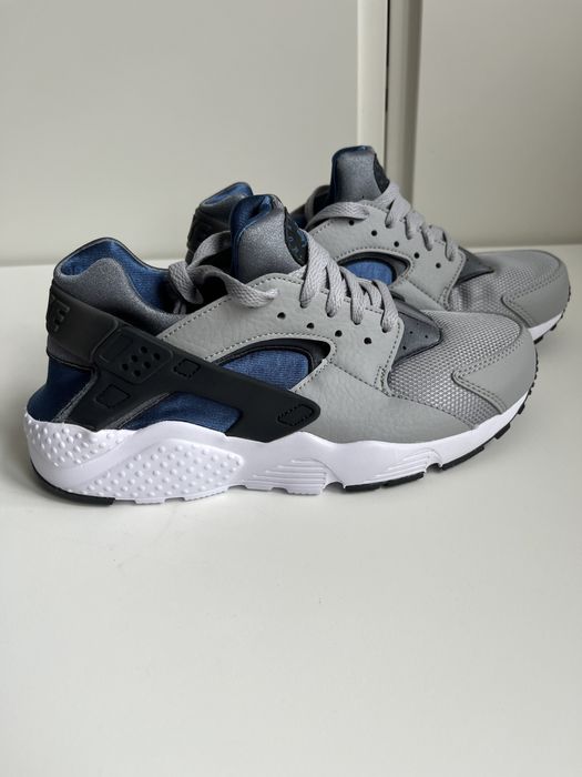 Sneakersy Nike Air Huarache buty sportowe męskie/ chłopięce