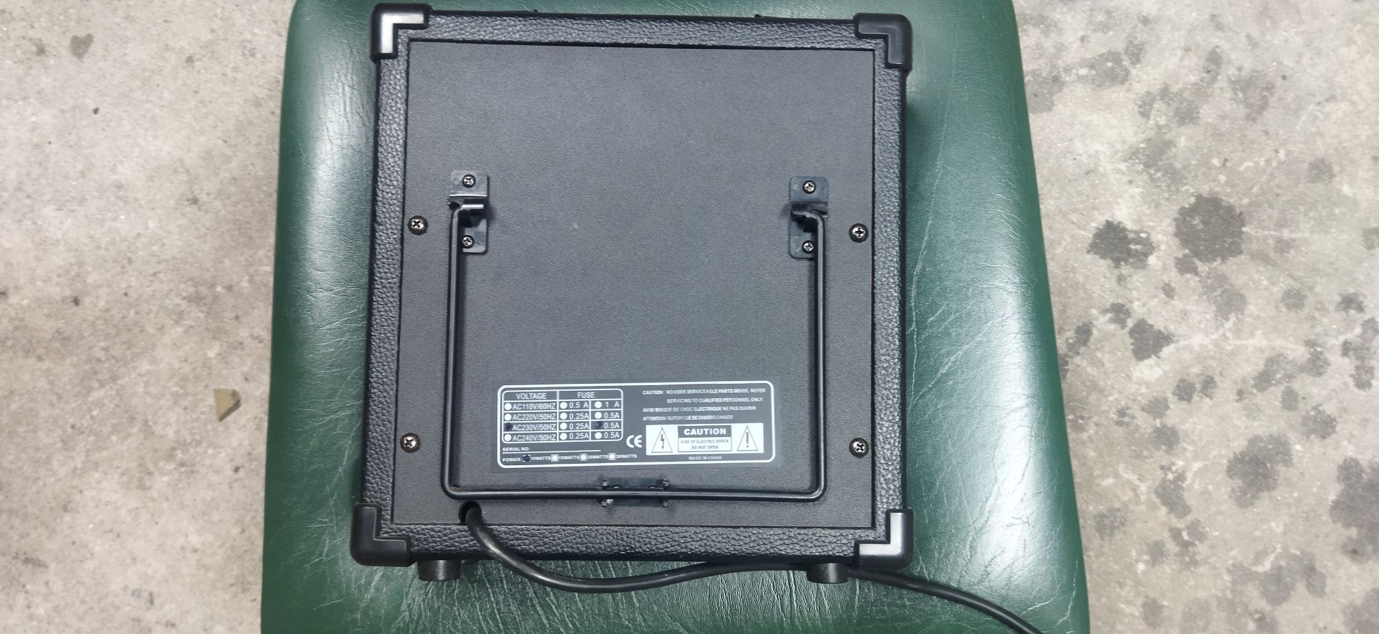Amplificador de guitarra ( elétrica)