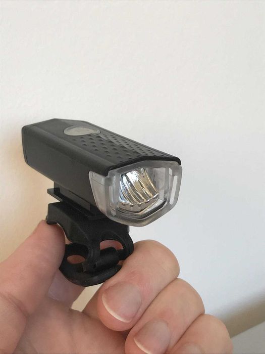Lampki rowerowe przednia + tylna / latarka rowerowa / Bike LED Light