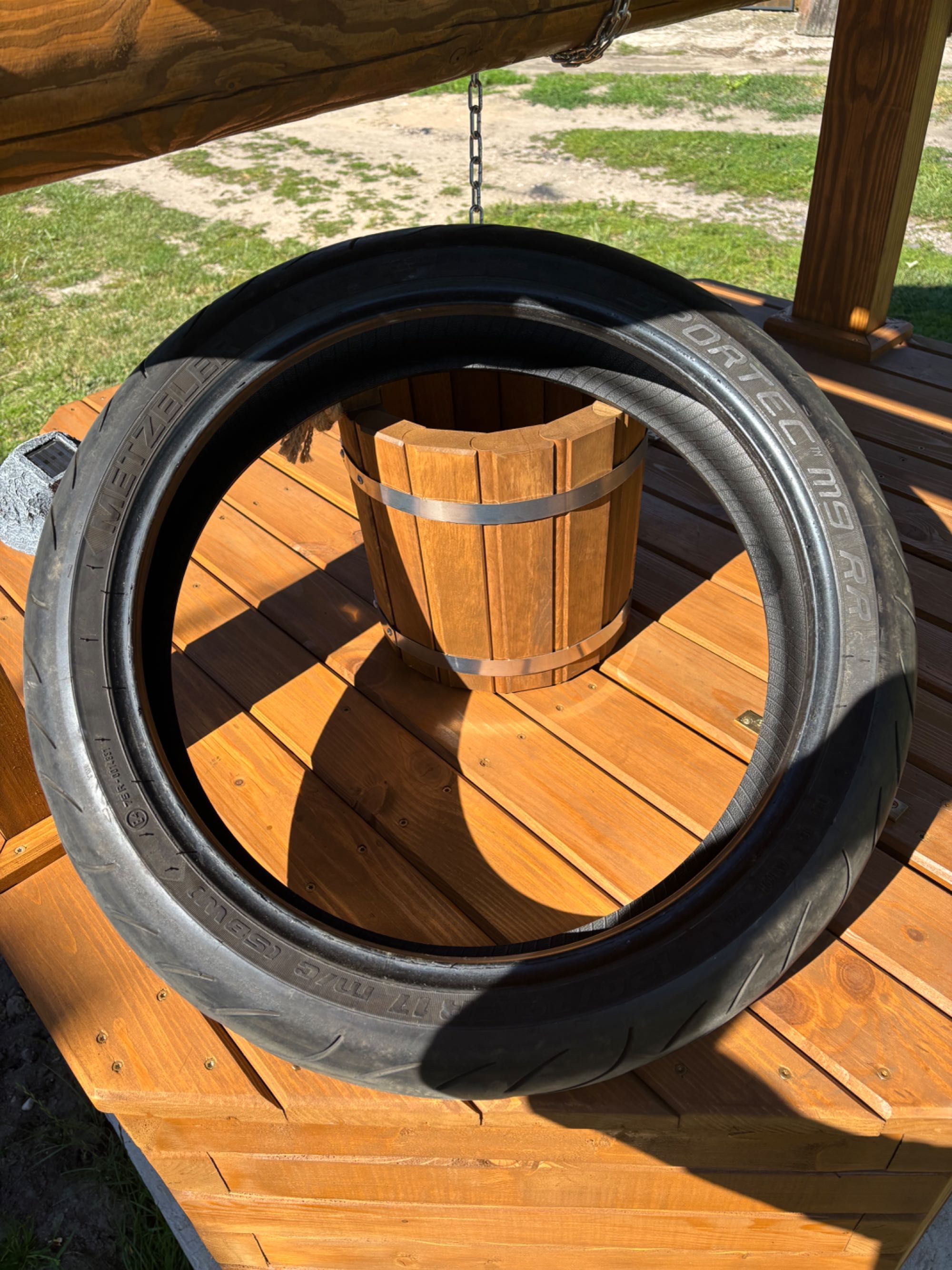 Opony Motocyklowe METZELER Tył 180 / 55 / ZR17; Przód 120 / 70 / ZR17