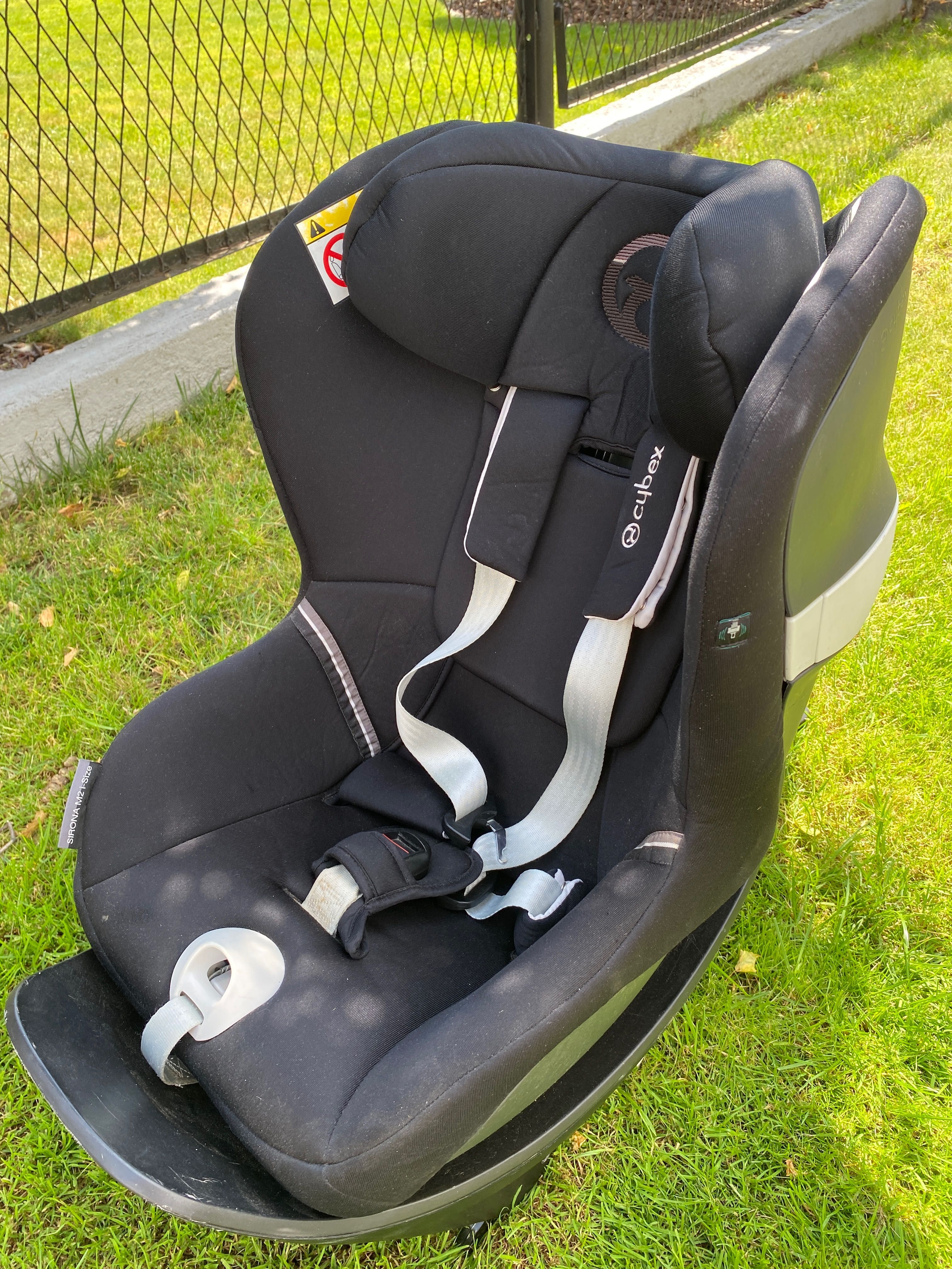 Cybex Sirona M2 i-Size + baza Prawie Nowe