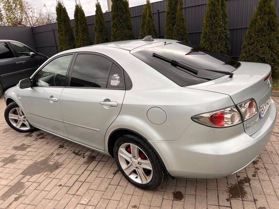 Mazda 6  2006 року