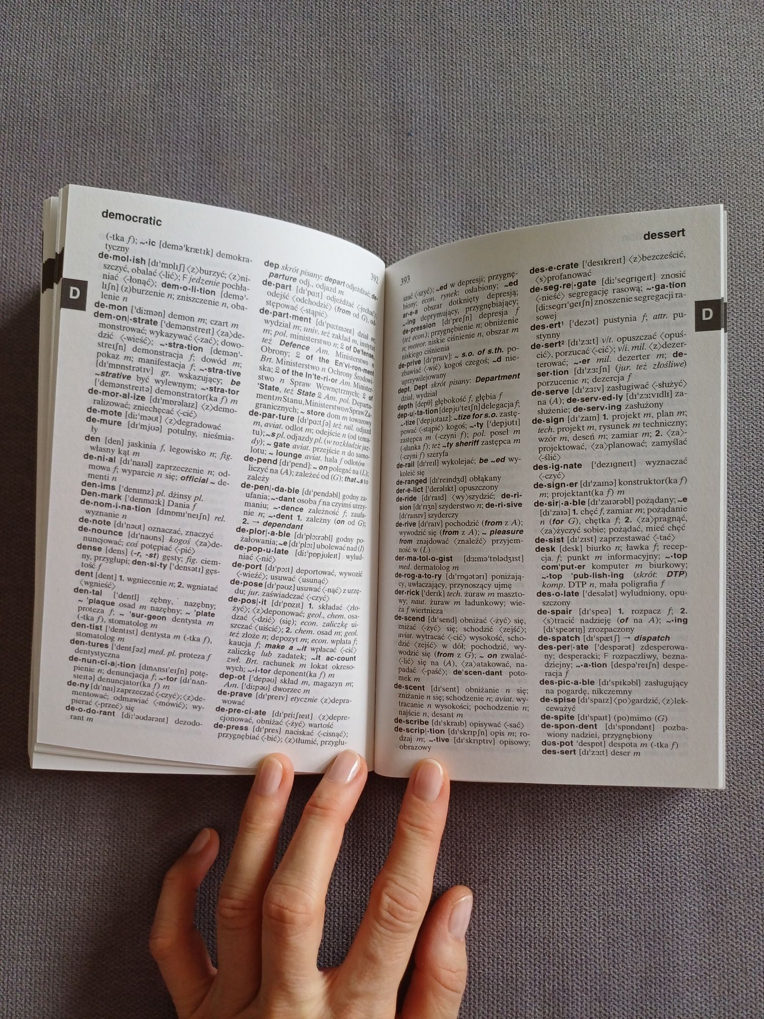 Duży słownik polsko-angielski