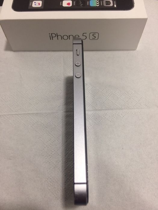 IPhone 5s 16gb space gray desbloqueado