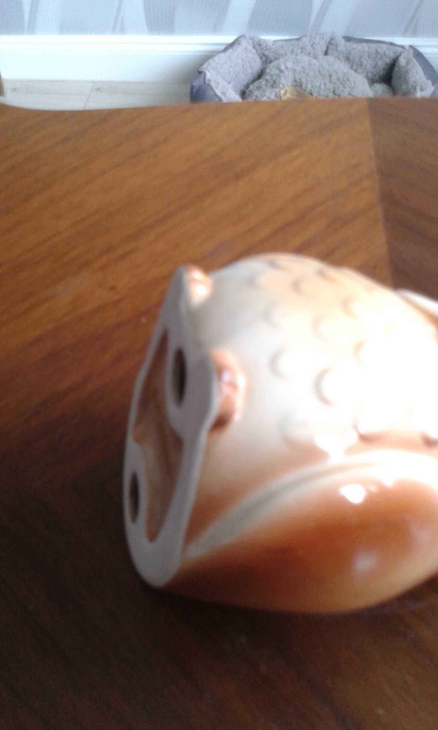Piękna porcelanowa sowa wys 10,5 cm