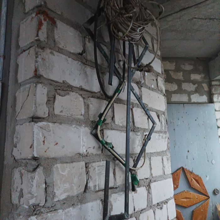 Велика телевізійна антена