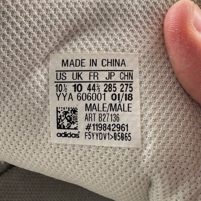 Кросівки шкіряні Adidas Superstar 44.5 розмір E1022