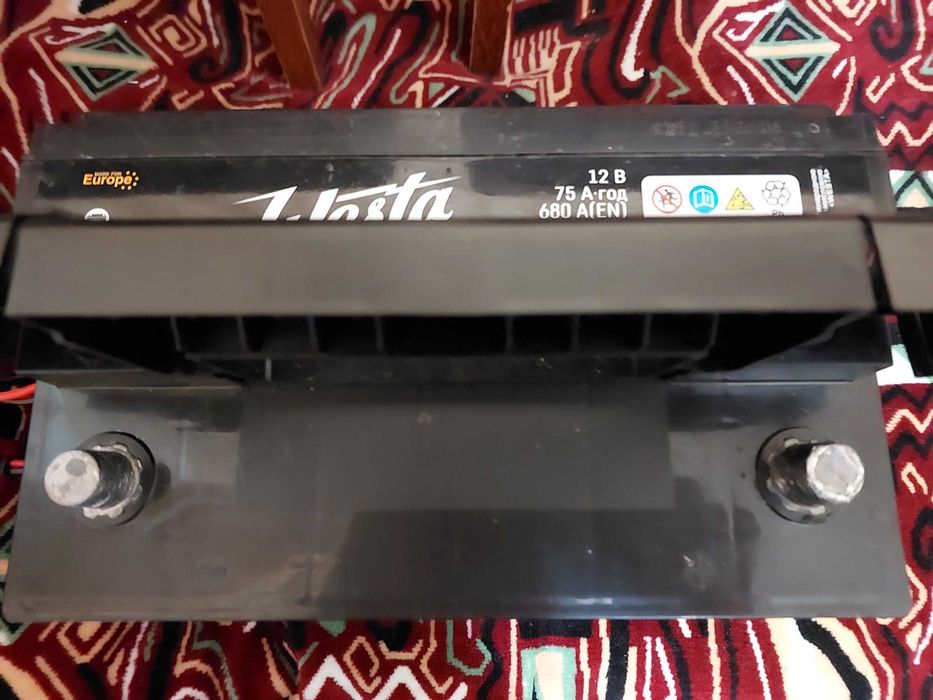 Автомобільний акумулятор WESTA 6CT-75 А Pretty Powerful