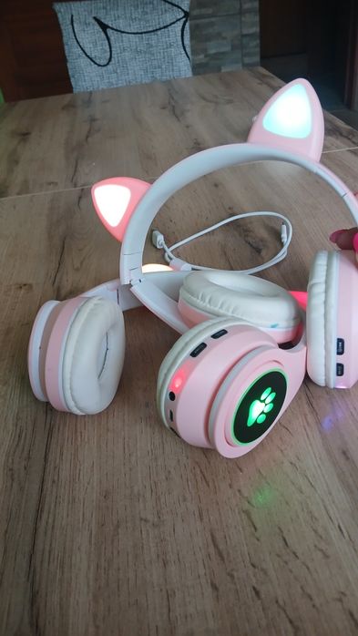 Słuchawki różowe kocie uszy świecące