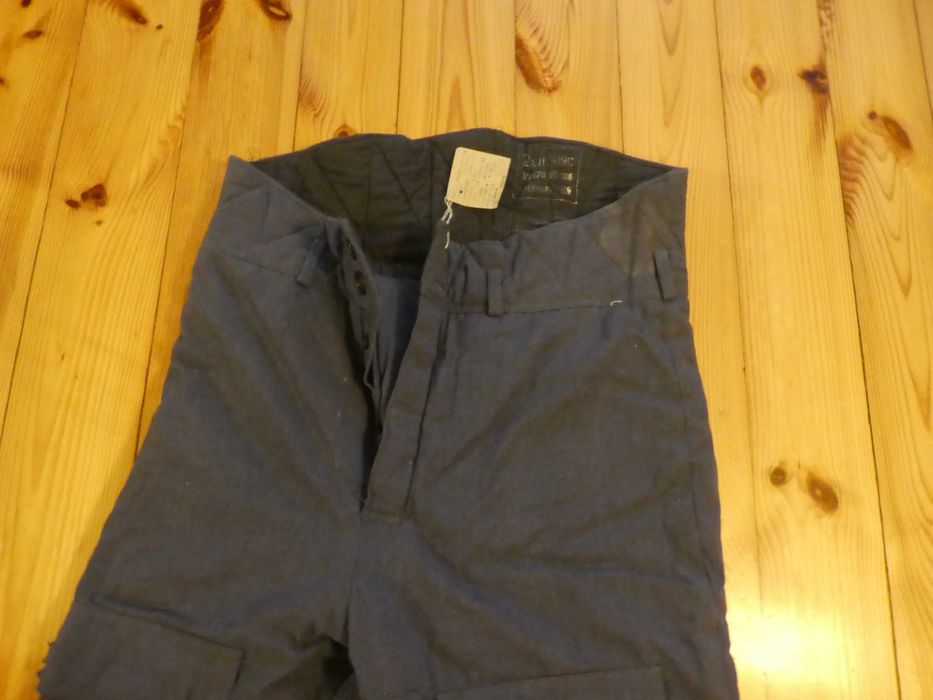 Spodnie robocze bardzo grube rozm. L