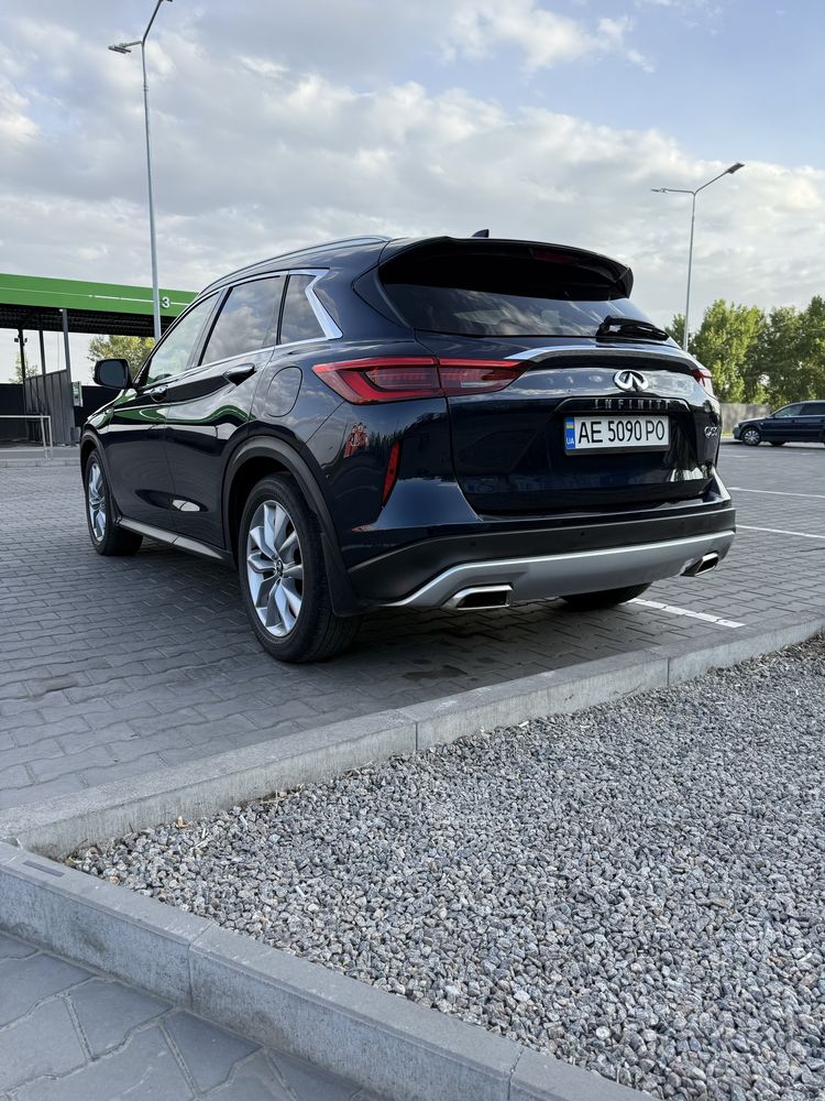 Infiniti QX50 LUXE 2021