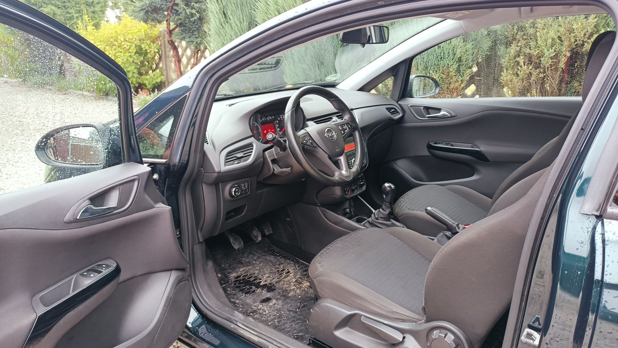 Opel Corsa E  1,3 CDTI bogate wyposażenie