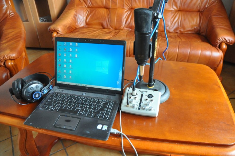 Mobilne Studio Nagrań-Mikrofon MXL,Alesis,Laptop,Słuchawki,kable!