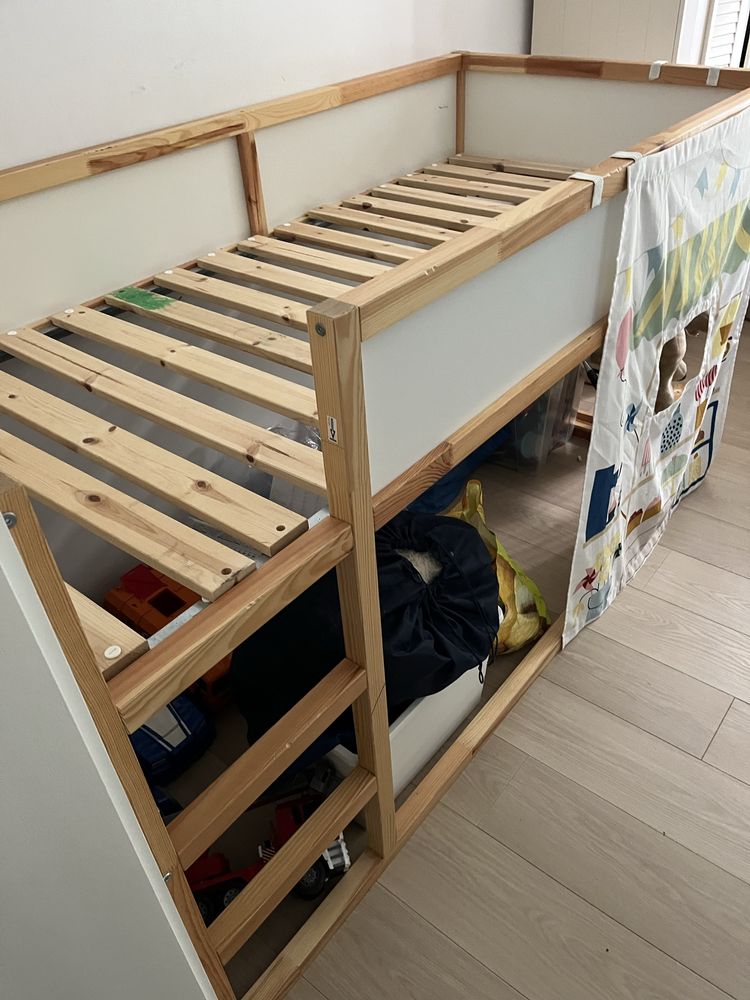 Łóżko dzieciece piętrowe IKEA Kura drewniane