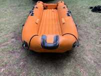 Ponton Metzeler juca S Superboat.