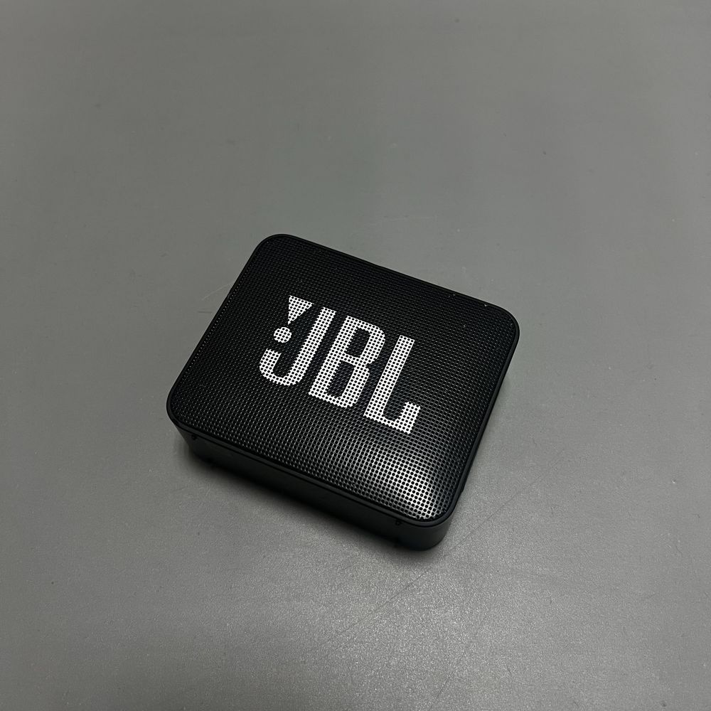 JBL GO 2 Black оригинал чёрная колонка в отличном состоянии