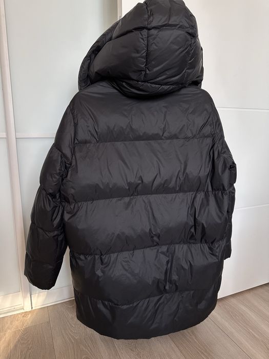 Пуховик зимовий жіночий