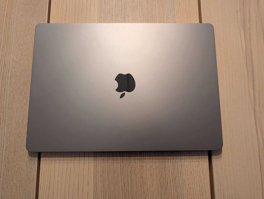 MacBook Air 15" M2 - 24GB RAM - 1 TB (PRATICAMENTE NOVO)