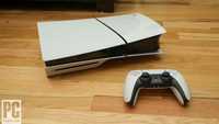 PS5 slim com 2 comandos