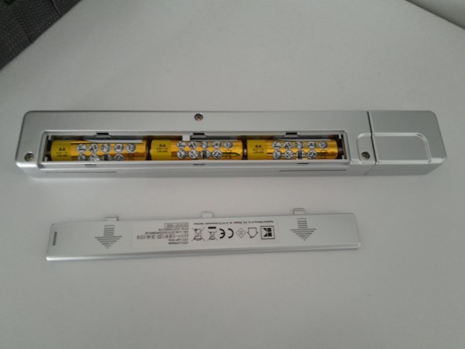 Lampka LED z czujnikiem ruchu. Wysyłka.